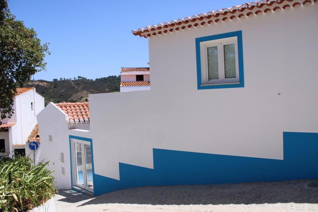Sudoeste Guest House Odeceixe Exterior photo